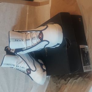 Jordan Pro Strong boys sneakers